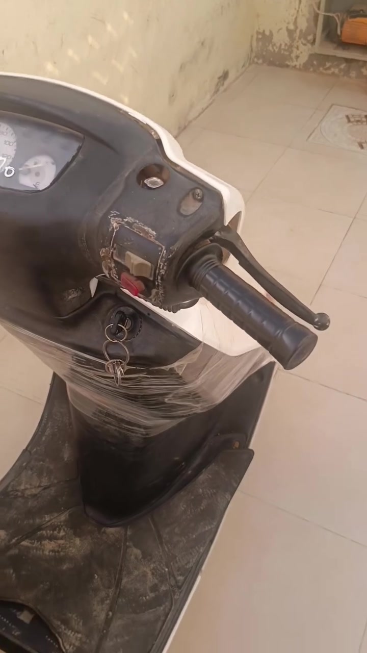 السلام عليكم الدراجه للبيع السعر475و بيه مجال للشراي و مكفوله اليشتري يخابرني ***********
