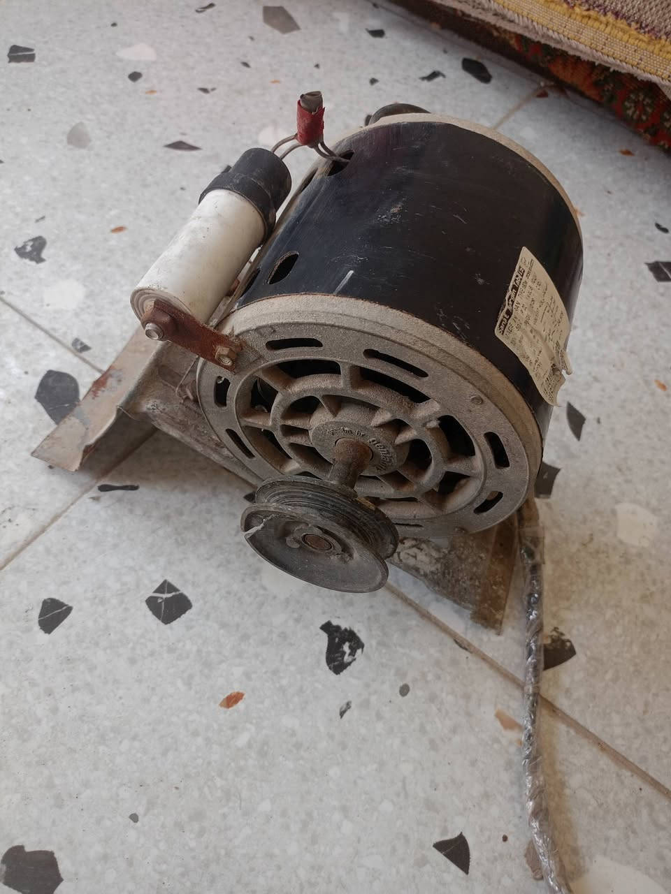 ماطورات مال مبرده شغالات ب60
شارع شبكه ***********
