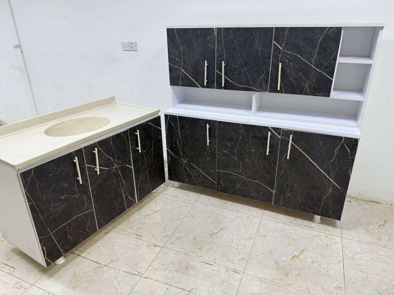 كاونتر خشب MDF ارضي وملحق قياس متر ونص وسنك متر و20 مرمر سعر 250 الف


**إذا كنت صاحب هذا الإعلان وتريد حذفه لأي سبب، رجاءا أرسل رسالة إلى الدعم الفني**
