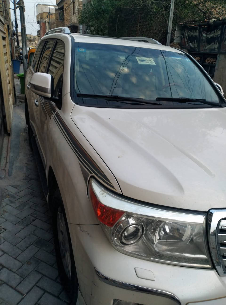 لاندكروز للبيع فول مواصفات كفاله عامه مديل 14 رقم*********** رقم السياره بغداد
