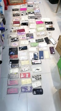 كمية ١٠٠ • إكسسوارات إلكترونيات • ماسنجر