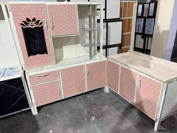 كاونتر متر ونص ابو اسله وملحق
السنك متر و20 مرمر 
السعر 225 الف

للحجز  والاستفسار مراسلة الصفحة

 او التواصل واتساب ***********
