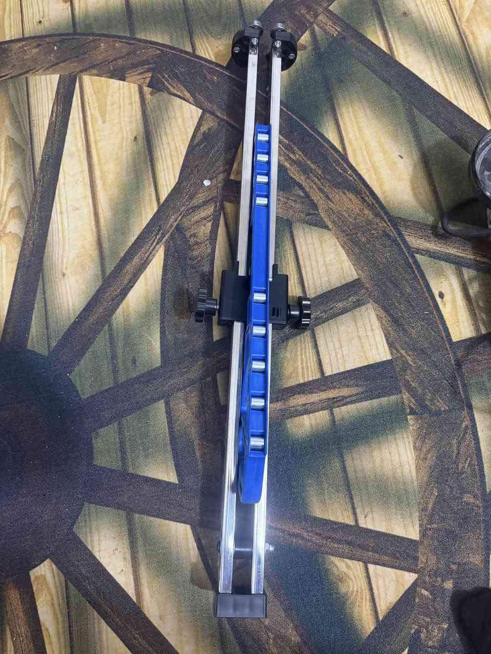 متوفر كبان الطول 150 سم + سيار 3 رؤوس 10متر + قاطعة جبس بورد + كوسرة كهربائية


**إذا كنت صاحب هذا الإعلان وتريد حذفه لأي سبب، رجاءا أرسل رسالة إلى الدعم الفني**