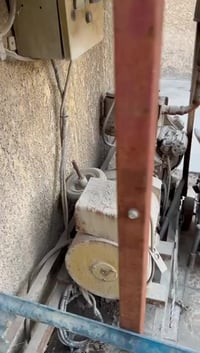 مولدة بهاي الحالة بس اسويچة ضايع ابيعهة فحم لين ممشغلهة  رقمي 07703502...