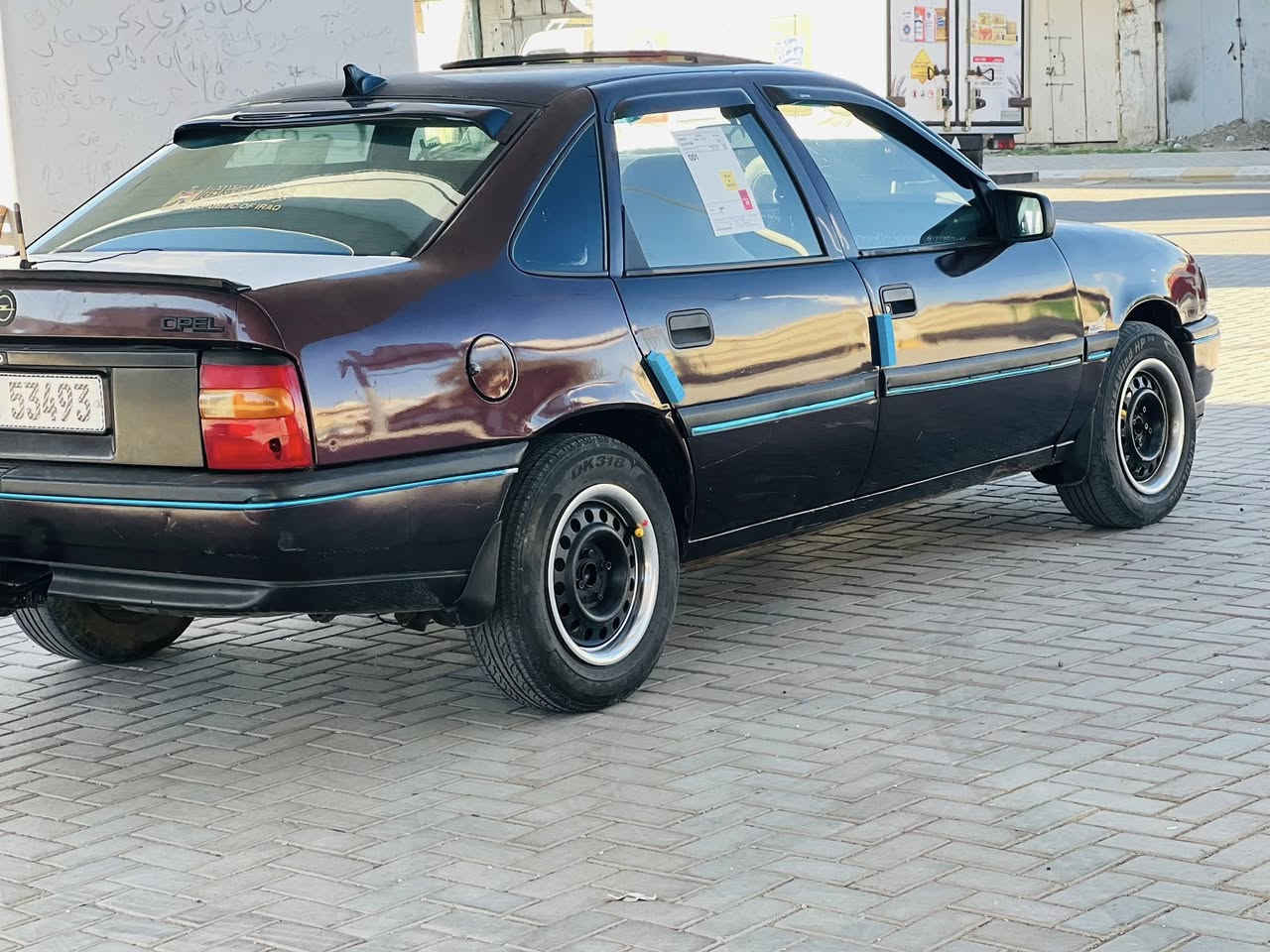 السلام عليكم
اوبل فكترا موديل ٩٢
محرك ٢٠ شرط لا تبخير ولاتنقيص 
كير شرط 
سيارة نظيفه بمعنى الكلمه 
السيارة بسمي سنويه لل ٢٠٢٩شرط التحويل
صدر جديد تايرات اربعه جدد
كهربائية كلها شغاله 
السيارة عليها ادامه كامله جاهزه من كل النواحي 
بدون خياس 
مصبوغه عام جماليه بدون ضربه 
المكان تكريت 
***********
