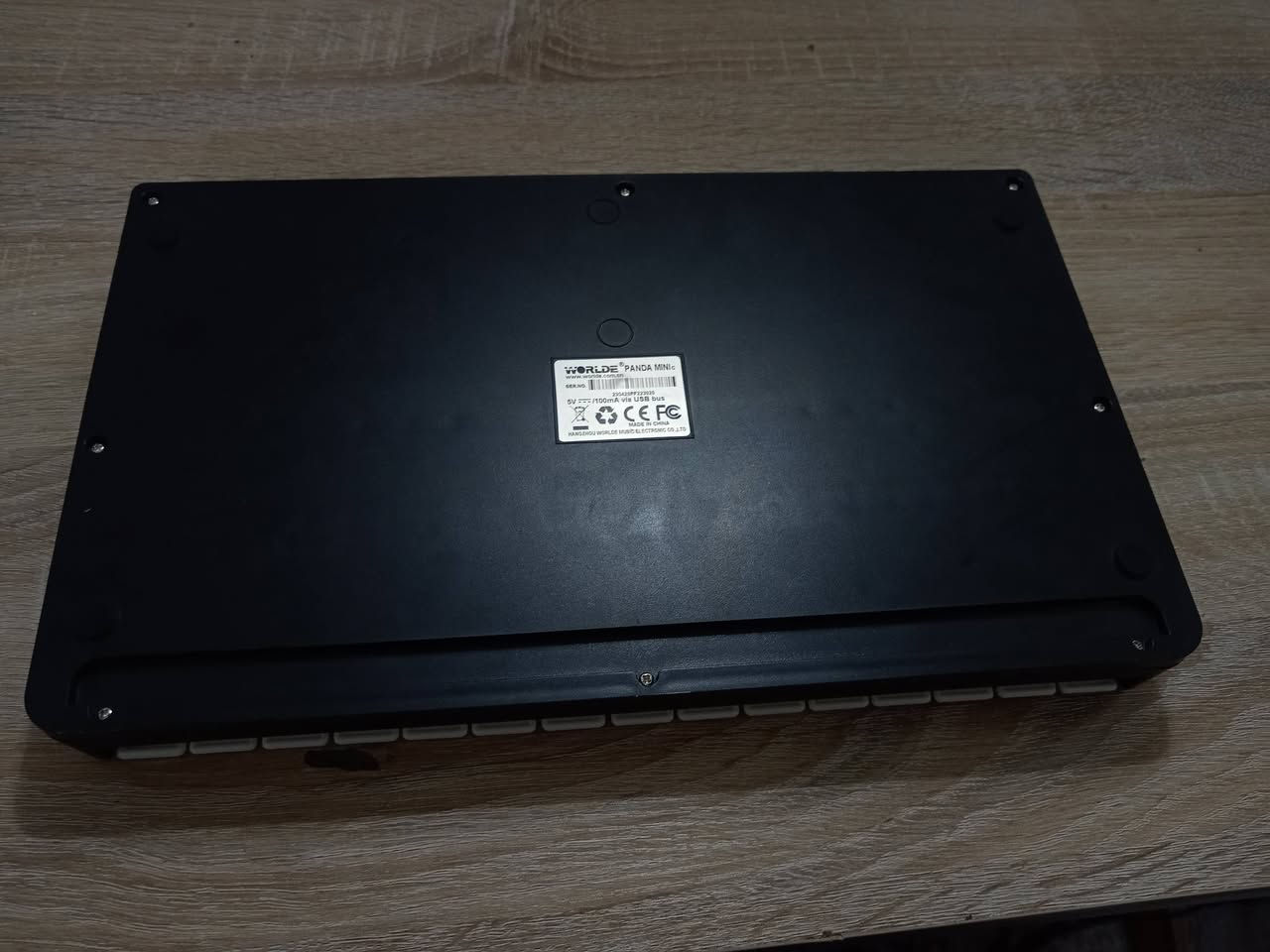 مدي كيبورد نظيف كلش


**إذا كنت صاحب هذا الإعلان وتريد حذفه لأي سبب، رجاءا أرسل رسالة إلى الدعم الفني**