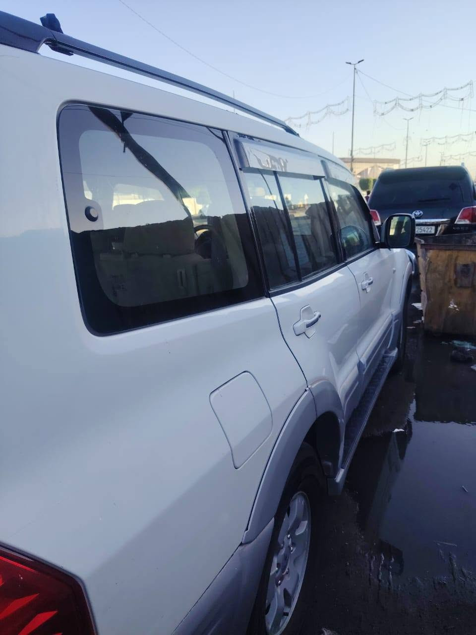 سلام عليكم
باجيرو 2007 مكفوله من الصبغ والضربة 
بدون نواقص .....
بيها منظومة غاز حكومية كاملة ⭕⭕⭕

المحرك 3000 مكفول 
كير مكفول 
تبريد 3 قطع 
شاشه
مري شفط
حساسات خلفيه 
تخم تاير جديد
رقم بغداد باسمنا 

العنوان / بغداد الرصافة 
السعر 110 وبيها مجال بسيط 

للاستفسار ‏‪***********‬‏
