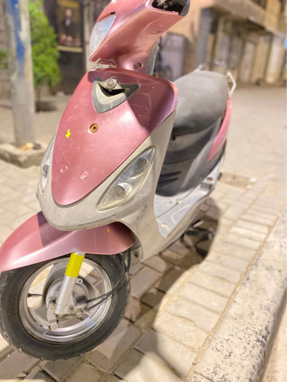 ماكس قجمه ما مفتوحه دراجه  سلف هندر كهربايات كله شغاله عينه لاياتات سكنات سعر 650
العنوان المشراك رقمي *********** البصرة, العراق
