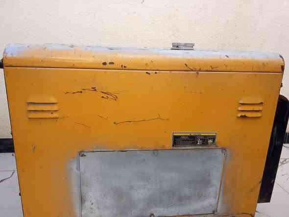 سلام عليكم مولد للبيع سعر 500 مكان ناصريه اسكان الاصناعي رقمي هذا ***********
