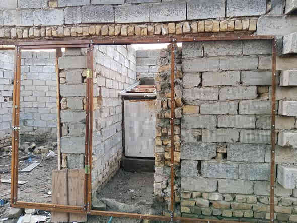 واجهيتين للبيع مثل ما واضحات بالتصوير وحده بيه شرك وباب وكامله و الثانية ما بيه لا باب ولا شرك و الي مو شراي ويدور رخيص لا يراسل الي يريدهن يراسل واتساب ***********
