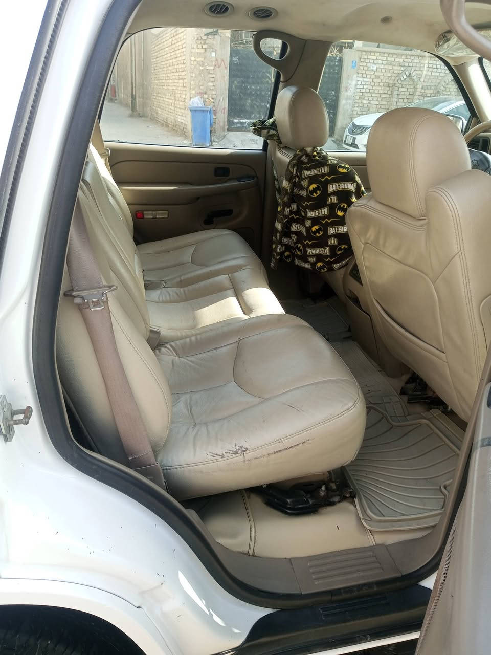 سلام عليكم سياره الفينيه موديل 2000 سياره جاهزه من كلشي بيها اربع قطع صبغ الباقي كفالفه 
السنويه بعدها ما منتهيه 
رقم بغداد خصوصي  تحويل ثاني يوم 
للبيع او لمراوس حسب القناعه 
رقم ***********
السعر 125 وبيها مجال
