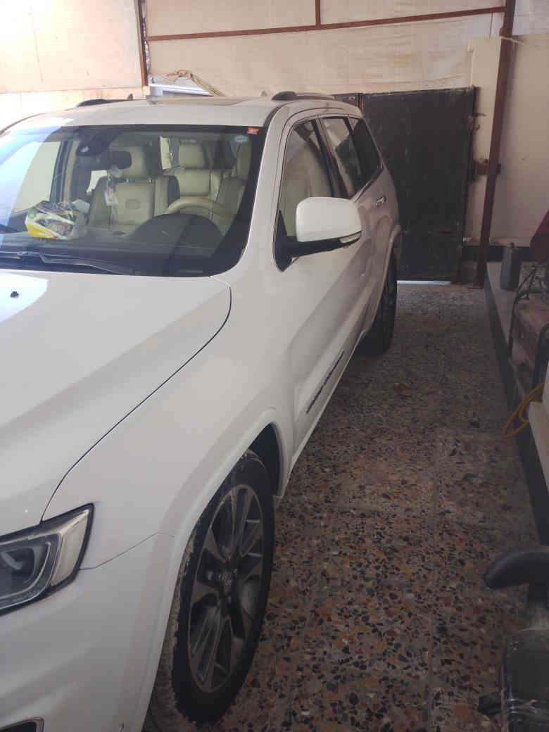 السلام عليكم
للبيع جيب اوفر لاند موديل ١٨
خليجي مكفول كفالة عامة
من الضربة والصبغ والتبديل
فقط رصعات ٢ خفيفة
رقم السيارة سليمانية 
اسكن بغداد البياع
رقم الهاتف ***********
السيارة معروضة ٢٩٠ وبيها مجال مال بيع
