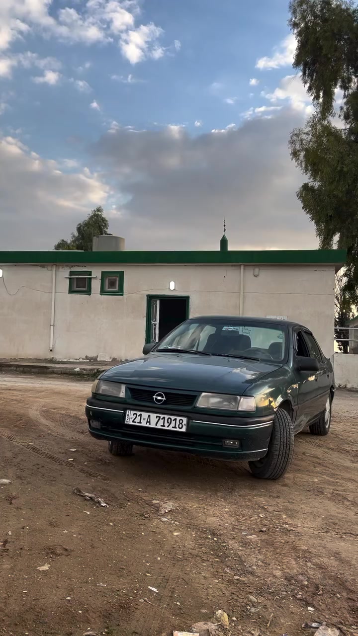 اوبل فيكترا - موديل 1995 - مكينة20 - تبريد -بيلادي مكاني كركوك-***********
