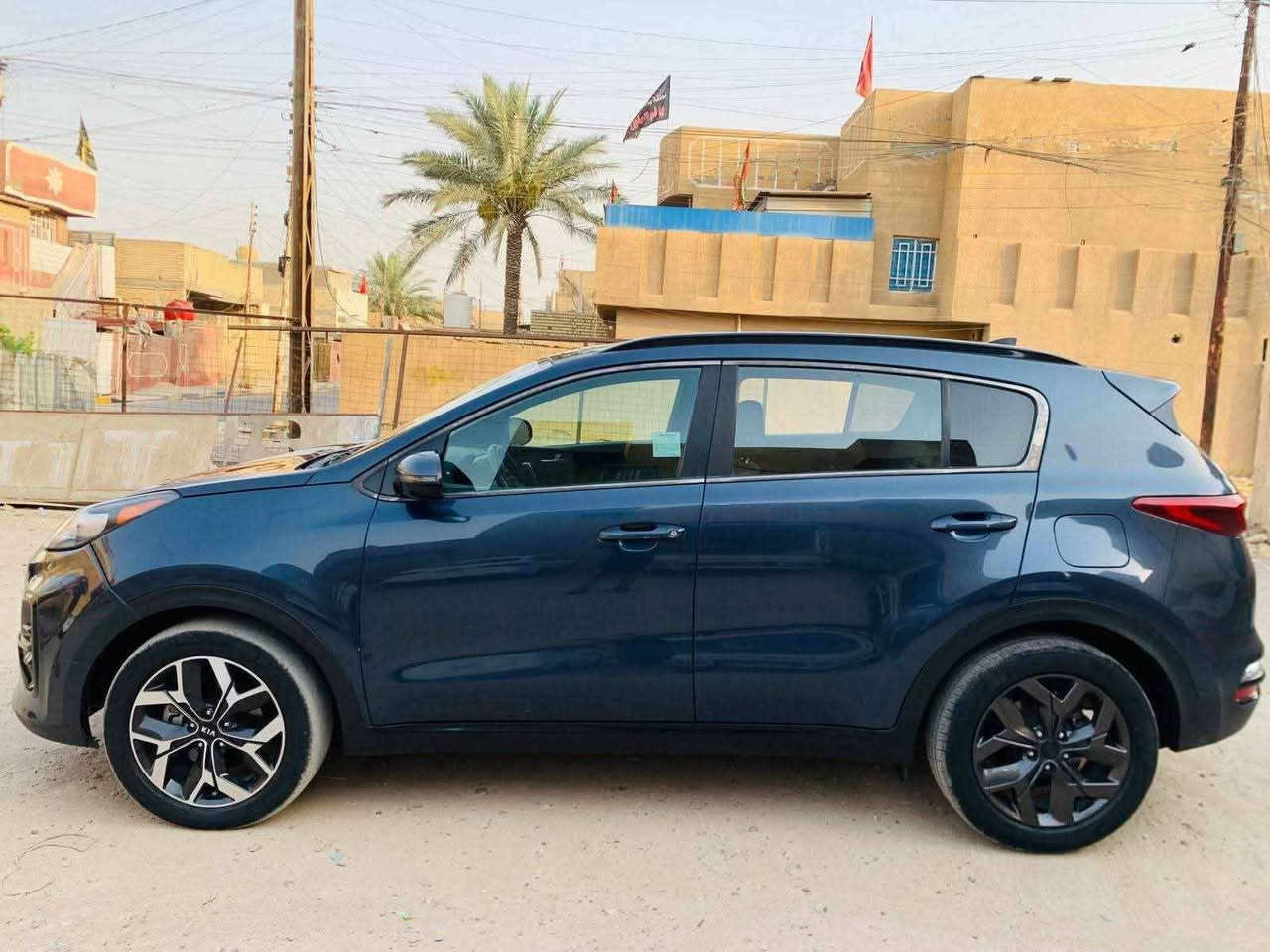 السلام عليكم  كيا سبورتاج موديل 2022رقم  أربيل حادث بنيد  فقط  الباقي مكفولة السعر مناسب بالعافيه على الياخذها وتصير من نصيبه للاستفسار ***********  مواصفات نص فول العنوان بغداد البلديات لون حبري
