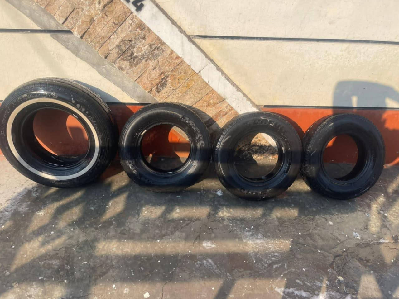 السلام عليكم
عندي تايرات مال كيا حمل للبيع قييم باليرضي الله مكاني بغداد الدورة


**إذا كنت صاحب هذا الإعلان وتريد حذفه لأي سبب، رجاءا أرسل رسالة إلى الدعم الفني**