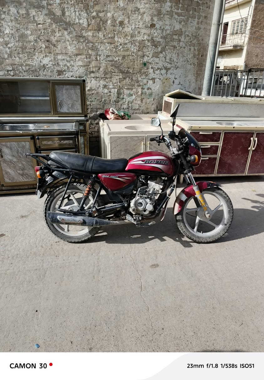 بوكسر للبيع موديل 18        ***********
