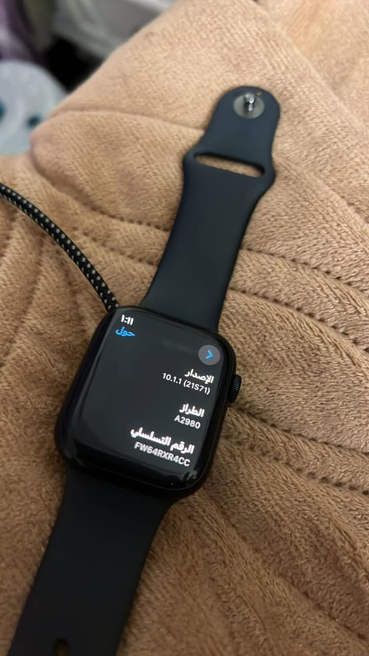 مرحبا ساعه ابل اشتريتها وابد مستخدمتها  الجيل التاسع الحجم الوسط بطاريتها ١٠٠ للمرواسه بمكينه جاك او للي يريد يشتريها


**إذا كنت صاحب هذا الإعلان وتريد حذفه لأي سبب، رجاءا أرسل رسالة إلى الدعم الفني**