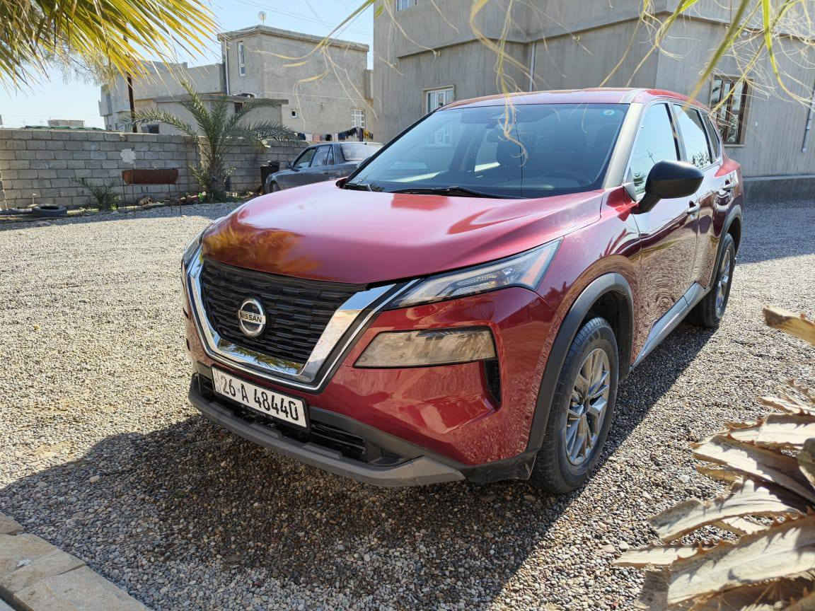 نيسان روج موديل 23 صبق نص بوند رقم دولي اسياره بيع او امراوس حسب القناعه السياره  جاهزه ***********
