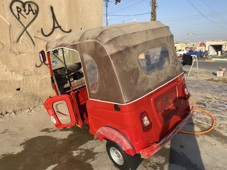 السلام عليكم تكتك موديل ٢٤  وكيلها شاكر بالمجر سعر خاص أو تصل ***********
