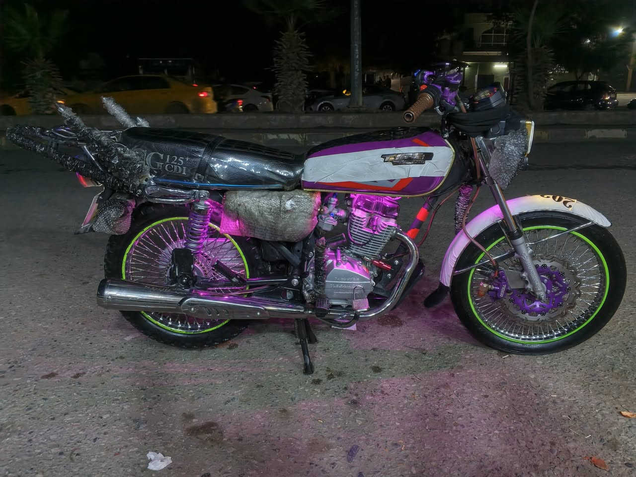 دراجة ايراني موديل 24 4 گير غطاس مكينة جبير شاصي عريض دراجة نضيفة نايمة صارلة 3 شهور شرط من ويل لل ويل كهربائيات رماش حساس گيج كلها بشرط عنوان كركوك حي عسكري تواصل ***********
