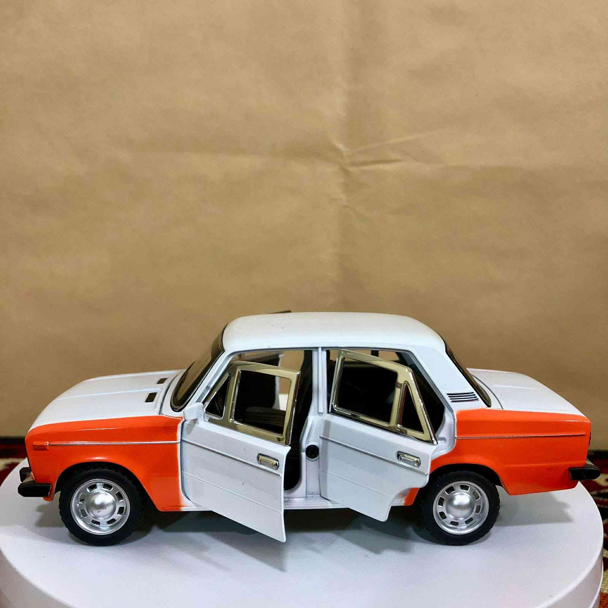 للبيع سيارة حديد انارة شغالة بالكامل 
مفاصل متحركة و صوت انذار شغال
٣٨ الف مع التوصيل


**إذا كنت صاحب هذا الإعلان وتريد حذفه لأي سبب، رجاءا أرسل رسالة إلى الدعم الفني**