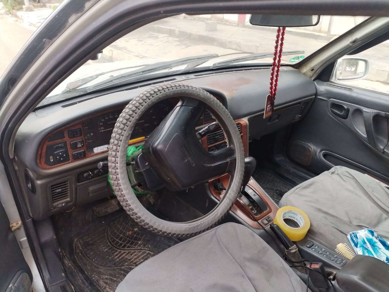 برنس. موديل 1994  رقم بغداد سنويه.ما ساقطه. بسمي كير كفاله. ومكينه بيه تبخير قليل كهربائيات كله شغاله مشط تخم تاير  باتري.  كله جديد  واسط الدبوني *********** السعر ٣٥  وبيه مجال قليل
