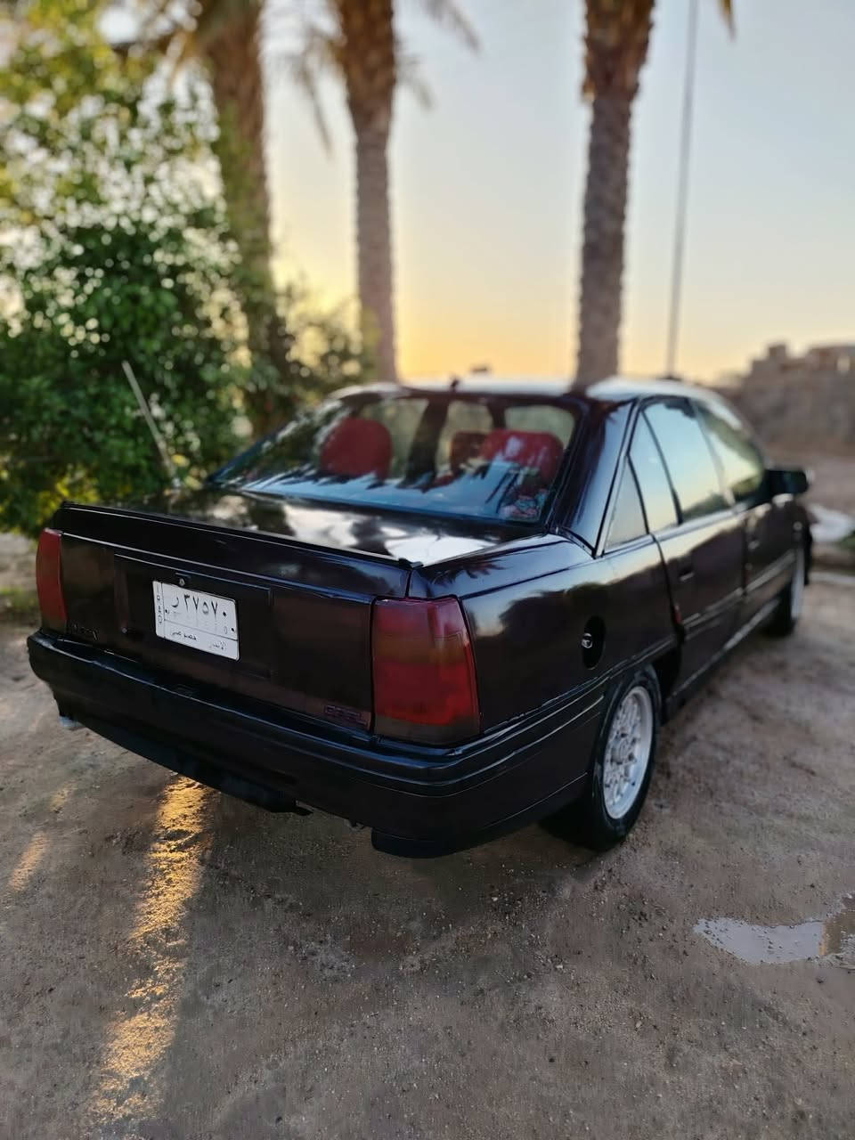 اوبل اوميكا موديل ٩١. رقم انبار  مصبوغه عام سنويه لل ٢٠٢٧ كير اوتو محرك الفين سعرها ٢٣ وبيها مجال ‭0771 499 3764‬ مستعجل ع بيع
