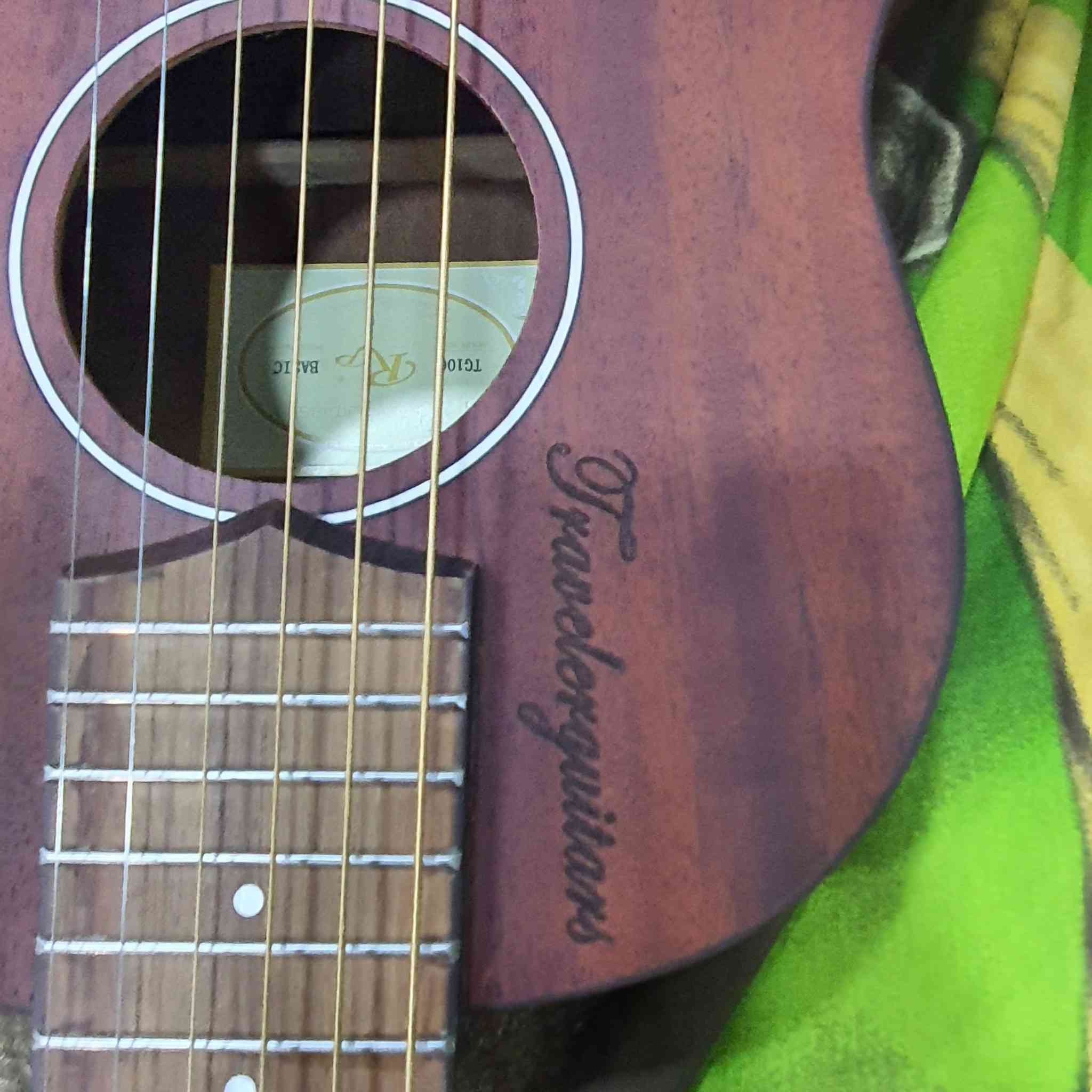 كيتار اكوستك من شركة Travelerguitars🎸
حجمه يكون صغير الموقع الجامعة قرب موصل سبيس مكتب عامر فندر للموسيقى

متوفر توصيل🚗

السعر خاص

تواصل واتساب📞

***********

***********
