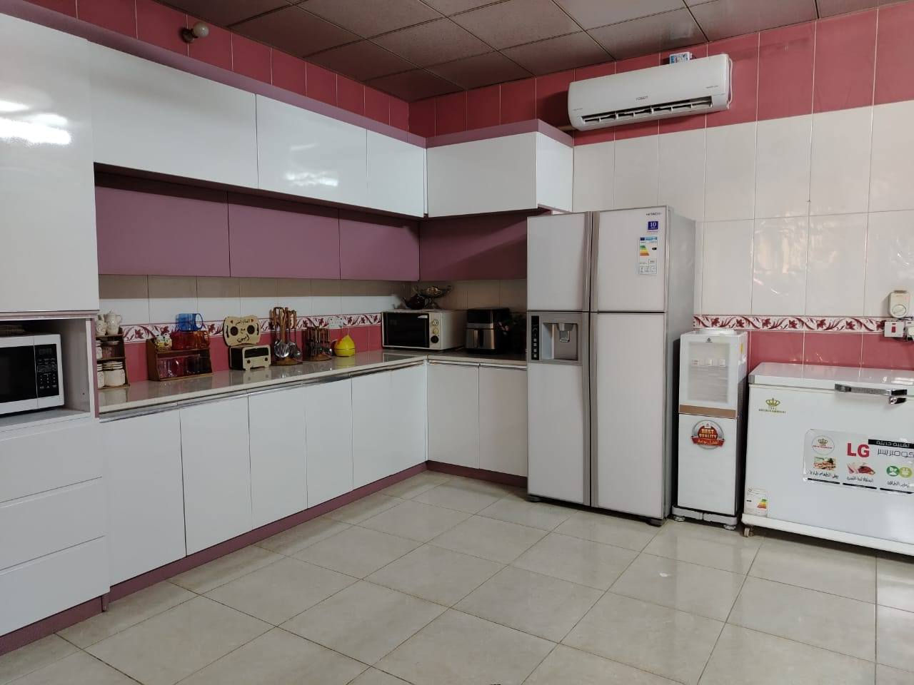 بيت للبيع مساحه 🗾٢٠٠
🧿🪬

البيت فول سيراميك 🏚️
غرفه نوم ٢🏫
وصاله 🏠
واستقبال  🏠
ومطبخ🏠
صحيات وحوش 🏠
بيتونه 
خانقين رابرين قرب 7نيسان
قريب عل شارع
سعر 50
________________________________
●العنوان المكتب☜خانقين بانميل
اذا عندك عقار تريد تعرضه للبيع او تريد تشتري عقار 
📬فقط ارسال المعلومات  على الواتساب او الاتصال على هواتف المكتب

*********** (الواتساب)☎️

*********** (الواتساب)☎️
