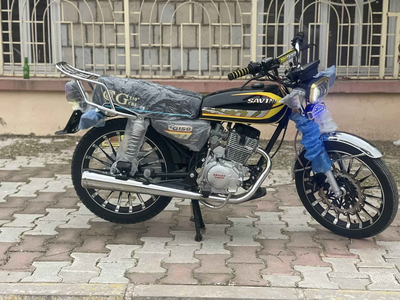 سلام عليكم شباب عندي هاي دراجه للبيع اي ستفسار على هذا رقم ***********
