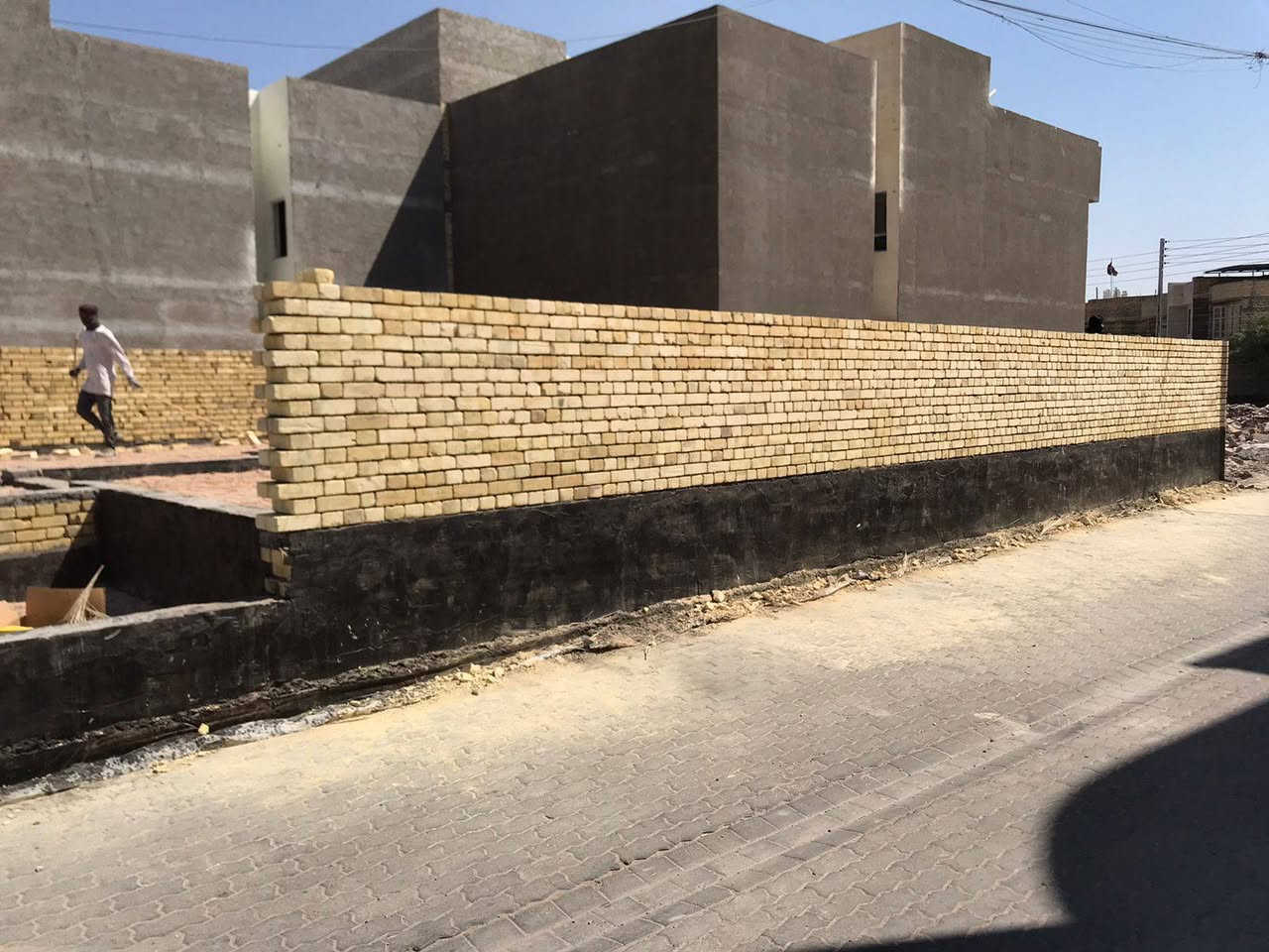 سلام وعليكم خلفه متفرغ حاليا 
عملي داخل مناطق البصره شغل درجه اولئ 
الاستفسار ***********
