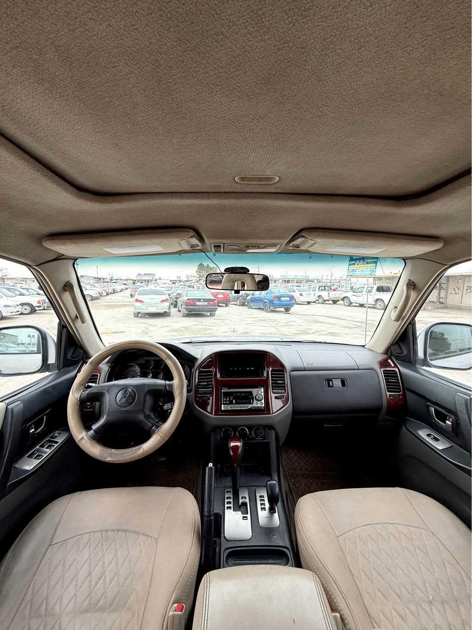 باجیڕۆ 
بۆ فرۆشتن 
مۆدێل2003
گێڕ ئۆتۆماتیک 
گێڕ مەکینە دەبڵ ئەکسل بەشەرت 
دوو پارچەی بۆیاخە بەبێ لێدران 
سەیارەیەکی زۆر تندو تۆلە یەک دینار مەسروفی تیا نیە ماڵی دۆستە ڕەقەم و سەنەوی تازەیە  
وەکالەت و پەنجەمۆر بەشەرت 
شوێن هەولێر 
سعر 86$مەجالێکی برایانە 
ژ.م ***********واتساپ ڤایبەر أربيل, العراق
