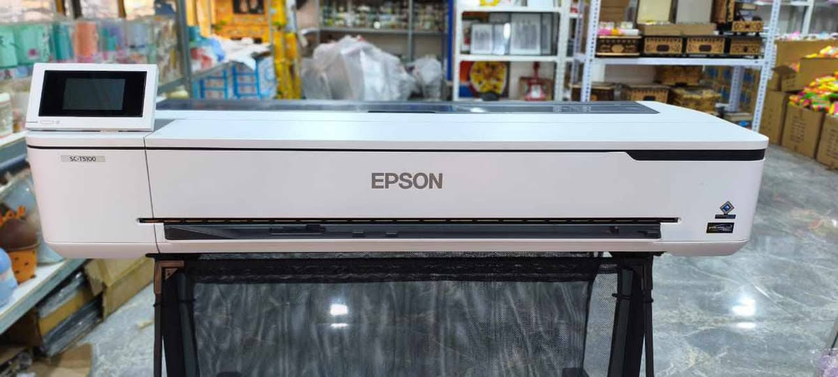 بلوتر ابسون
T5100

 مطبوعه بيها 64 نسخه 0A
احبارها الاصلية ما مبدله ونقصها حبر   موجود حبرها ب الوكالات فقط 
سعرها 1مليون  

للاستفسار ***********
