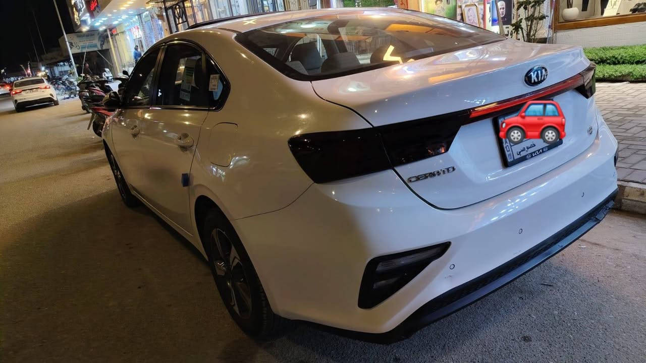 سلام عليكم
كياا سيراتوو
فول 
فتحةة
مري شفط 
موديل 20
خليجي
رقم بغداد 
الاستفسار على رقم 
***********
