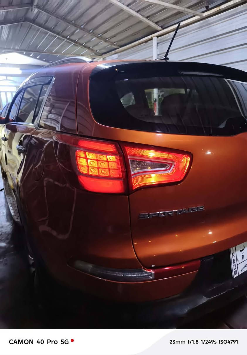 السلام عليكم سبورتج وارد أمريكي 2011 رقم بغداد ضرر دعامية أمامية وشوية من الجاملغ بدون ايرباك و الجنطة كلير أثر جراد تخم تاير باتري جديد و صدر جديد ويل كروم 18 تبريد بيانو كشنات كهرباء محرك 2400 دوش تحكم ستيرن مثبت سرعة مكاني بغداد
السعر 135
***********
