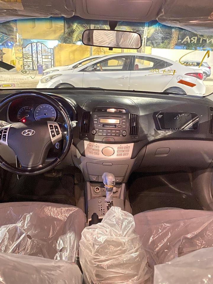 السلام عليكم ادوات ادوات -النترا مديل 10 رقم اربيل سنويه تنتهي بعد خمس اشهر مكينه 1600 دكشن عالي 
سياره كارتون كص جنطه حداديه تبريد كير مكينه كله 100/100 السعر 42 مجال قليل بخدمة الشراي البصره القبله —اتصال وتساب ***********
