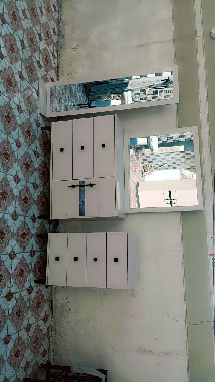 غرفه تركي مابيه اي ضرر 9 قطع
التواصل ***********
