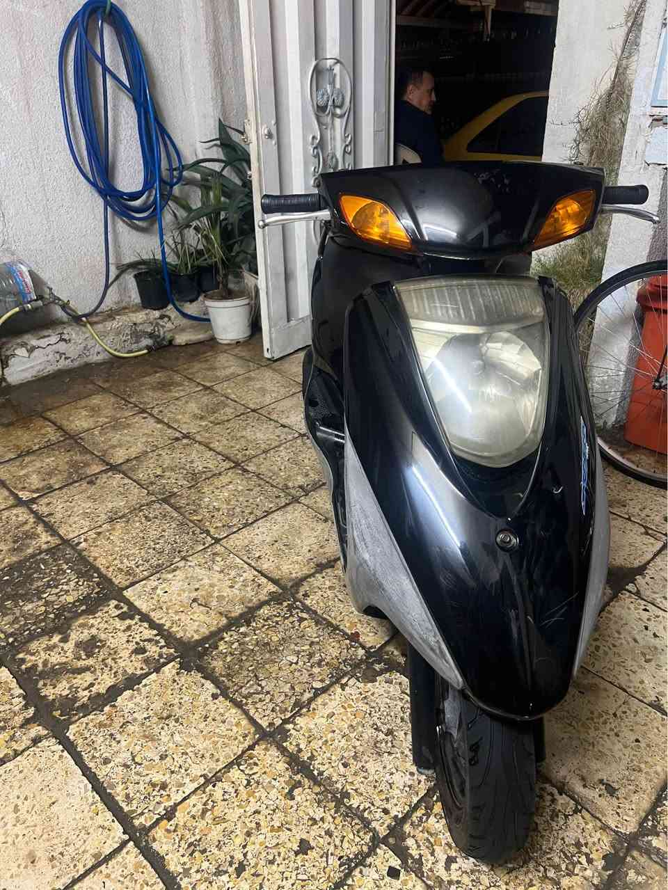 للبيع بريز دراجة جديدة كلش مال رمبة كلشي مابيها السعر 750 مكاني بغداد العطيفية للاتصال *********** بغداد, العراق
