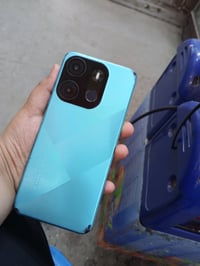 تلفون للبيع TEcno 2023 ذاكره 64 بطاريه 5000 الشاشه 720 الكامره الامامي...