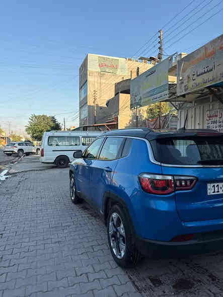 السلام عليكم جيب كومباس 2020 رقم بغداد حرة لمتد تو كلر للبيع فول مواصفات ماعدا الفتحة دشبول شاشة ديجيتال بصمة تشغيل وبصمة ابواب تحكم ستيرن كشنات جلد بلادي كشن السائق كهرباء تدئفة كشنات الامامية تدفئة ستيرن شاشة كبيرة اصلية تدعم الابل كار بلي كامرة خلفية دوارة ويل حجم 18 كروم تخم تاير جديد لد نهاري لايت عدسة تبريد قطعتين اشاير بالمري حجم المحرك 2400 كير 6 نمر السيارة تو ويل ماشية 58 الف مايل حادثها جاملغ وبنيد وجاملغ الخلفي صبغ 
مكان السيارة بغداد الشعب حي التجار 
السعر 130 ورقة
الرقم ***********
