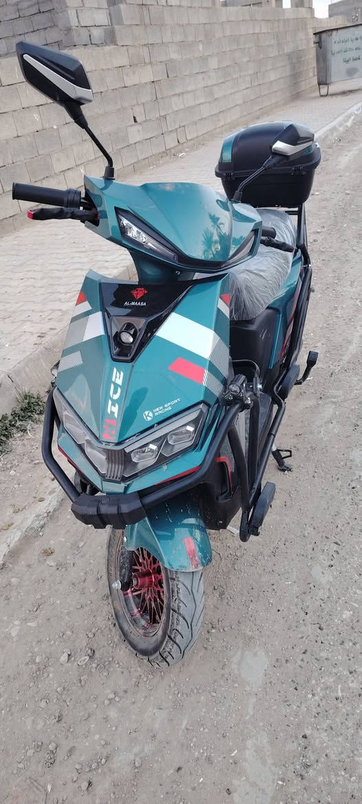 السلام عليكم دراجه شحن للبيع  6 بطاريات موديل 2025شديتها قبل اربع ايام  بعدها شركه وخير من الله المكان ناحية البغدادي حي الشهداء ***********
