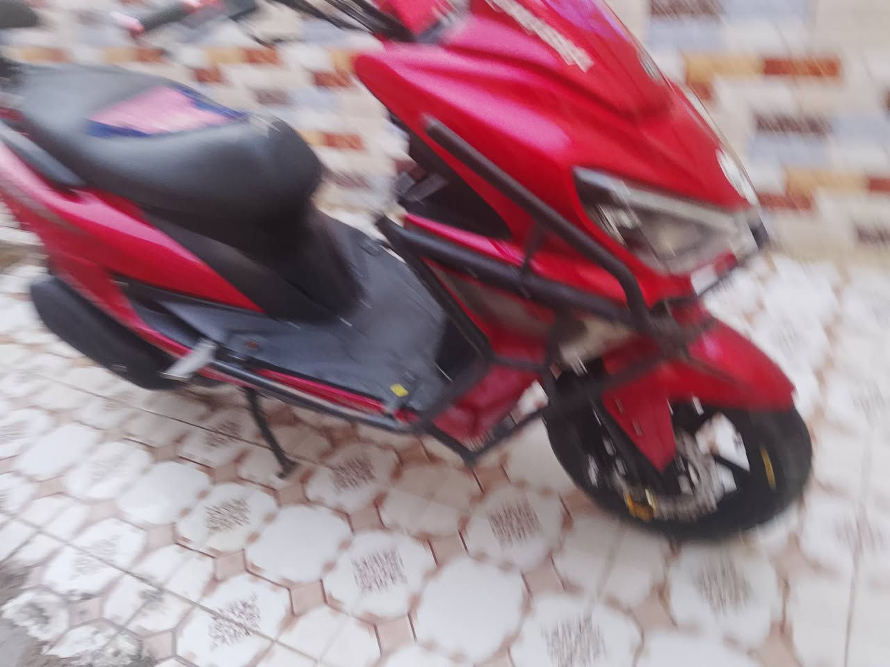 نضيفه كلش. سعر /مليون /قفل  تصال ع رقم *********** وبي واتساب
