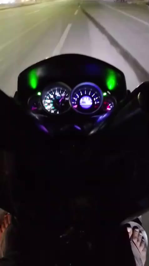 سلام عليكم البيع دراجه صفر 6 سعر 350 بيه مجال قليل مروس هم عادي كركوك فيلق ***********
