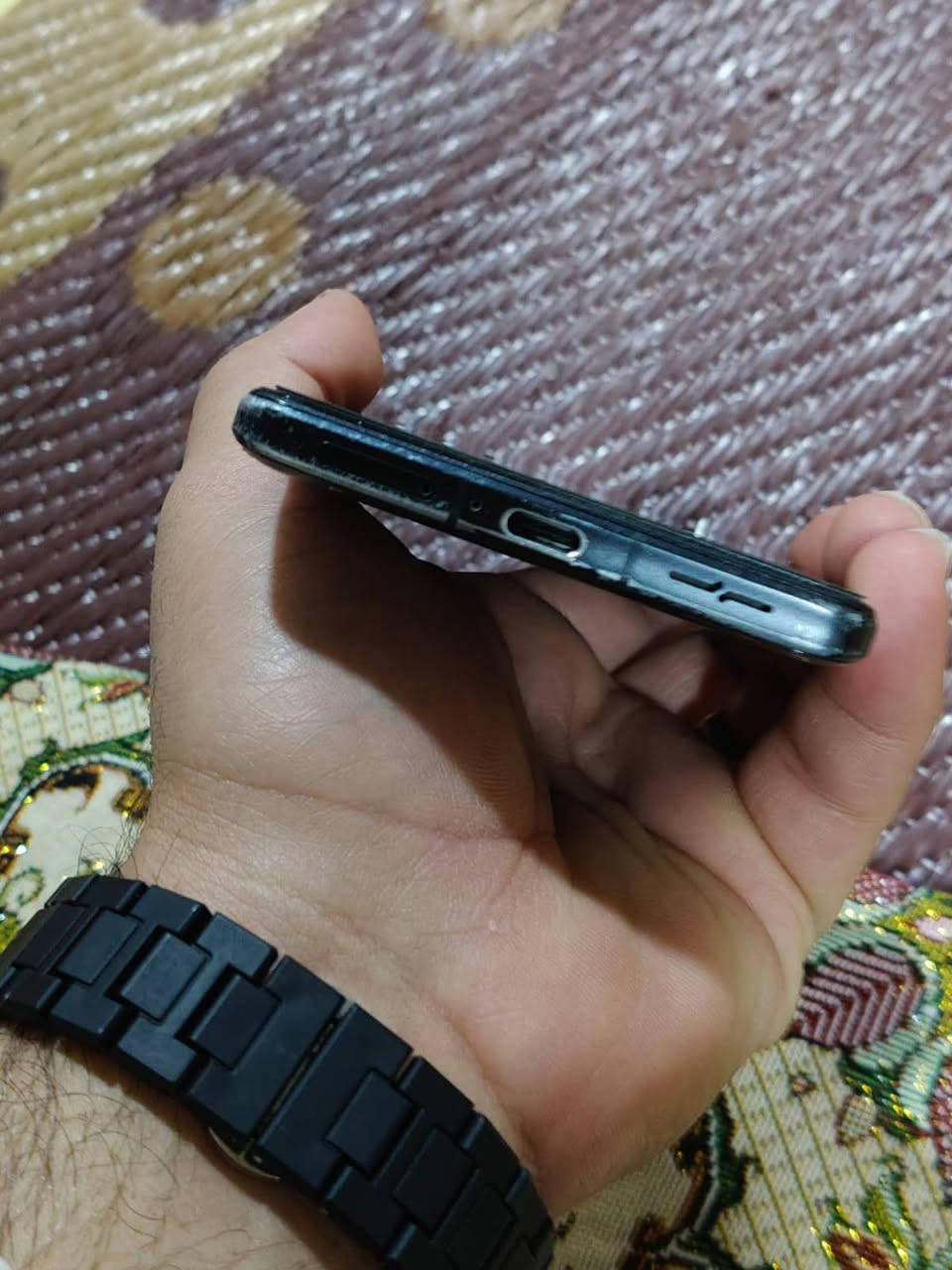 كي٤٠ للبيع او مراوس جهاز ما مفتوح بس ضهر مفطور ولشاصي كلشي مبين بل صورة ٩٠ افريم للبيع تفاصيل خاص او مراوس *********** وتساب
