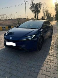 وبركاته بريوس ٢٠٢٣ هايبرد  رقم انكليزي بغداد حادث جانبي بسيط خدوش ٣ قط...