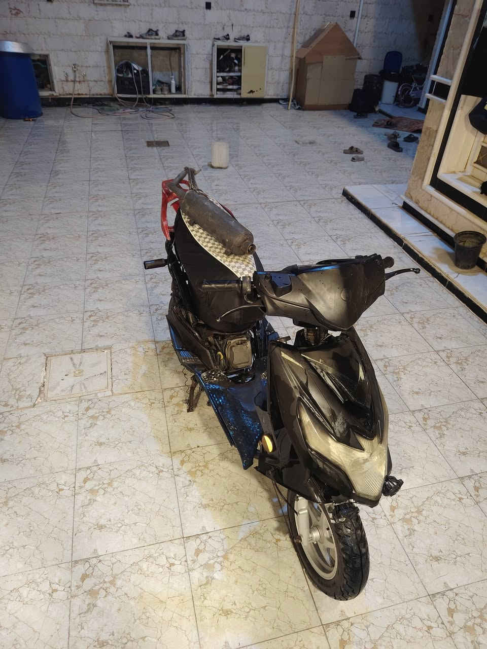 ٠سكنس فحل ما مفتوحه نكره سلف عوز بس كفرات كهربائيات كله شغاله دراجه خير من الله سعره ٢٠٠ قفل *********** المو شراي لا يتعبني

