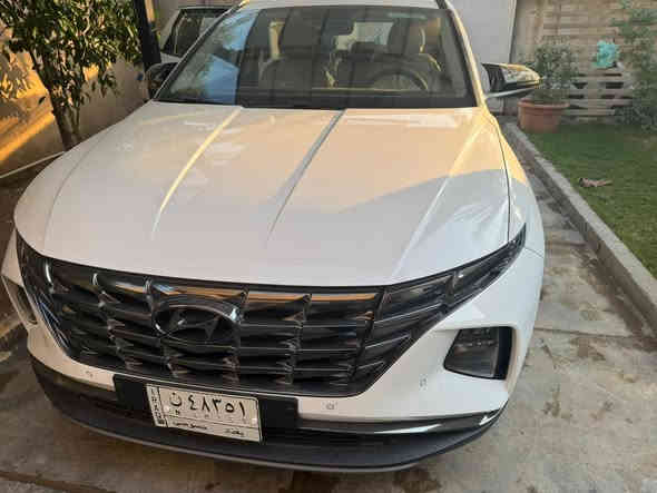 السلام عليكم توسان 2024 ماشية 18 الف جديدة جدا فول قمارة حديد داخل ابيض مدوشم درجة اولى كراسي كهرباء سايد بريد بصمة شاشة كاميرا نفكيشن وضعيات قيادة عداد دجتل حساس امامي خلفي شاحن لاسلكي مري شفط باقي المواصفات معروفة بيهة بارد اصبعين موضح بالصورة فقط السعر 210 وبيهة مجال مكان السيارة البياع 
***********
***********
