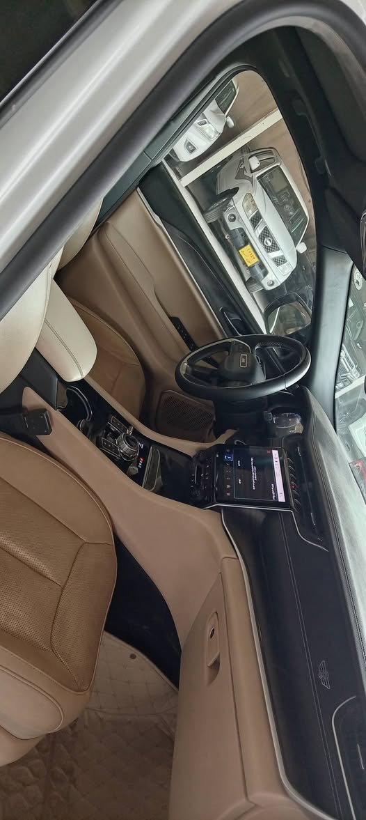 سلام عليكم جيب 2023 خليجي فول على نانو 
مكاني البصرة معرض الرفدين 
للاستفسار *********** 
السعر 410
