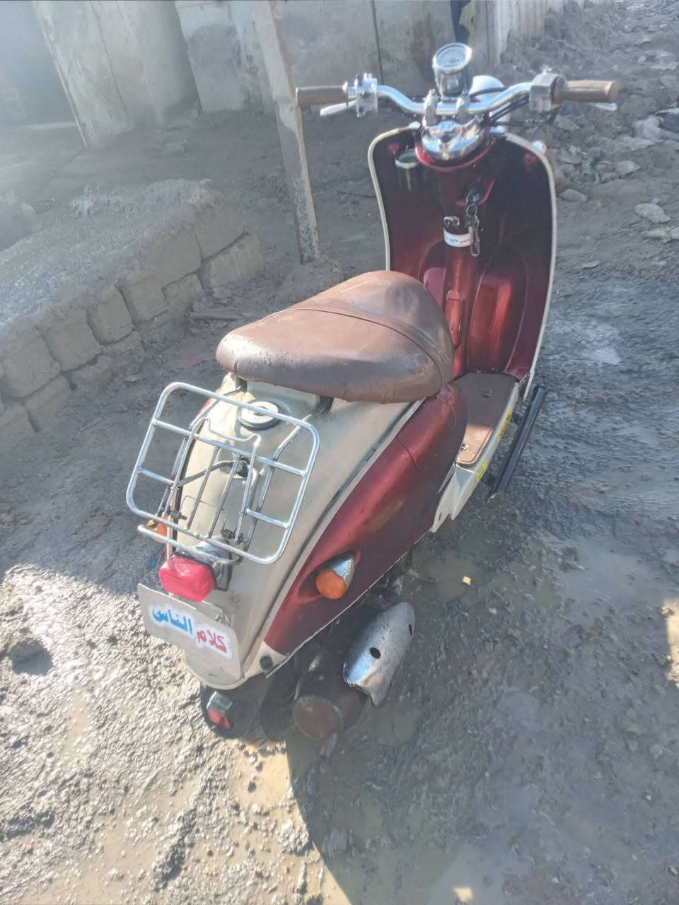 سلام عليكم دراجه عبد الحليم دراجه حلوه مكينه ناعمه سلف شغال باتري جديد كهربائيات  شغاله فقط بس الاشاير عوزهن كتف سعر 275 ***********
