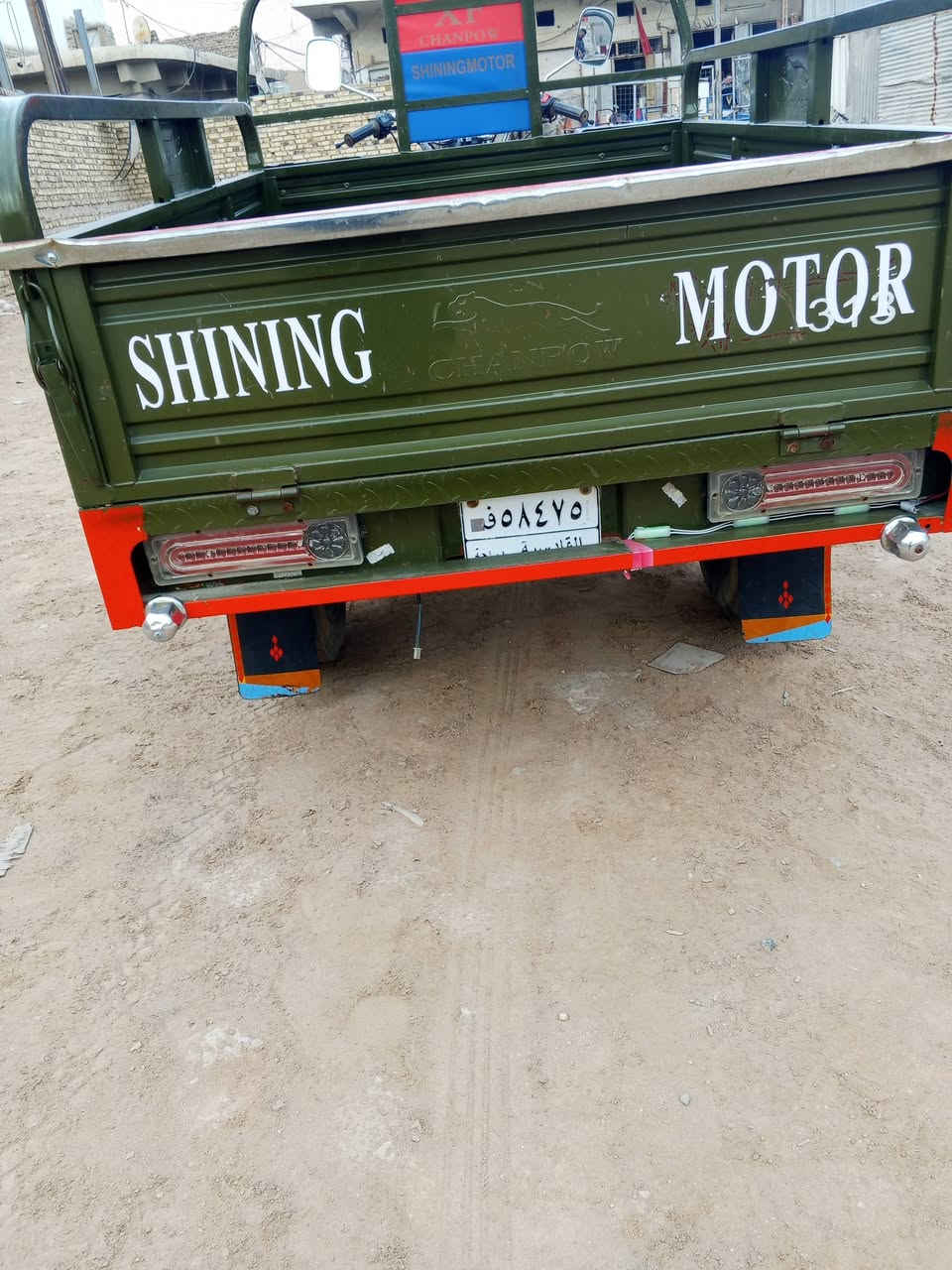 للبيع موديل 2023 رقم ابيض مكفوله 
العنوان ديوانيه  ***********
